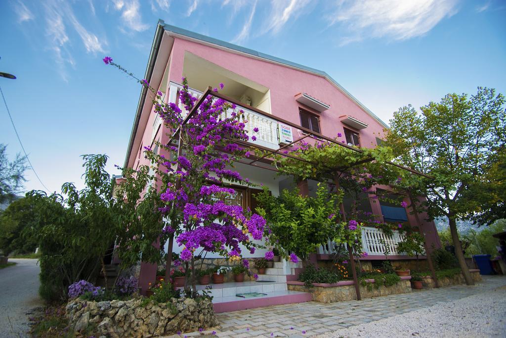 Apartments Zile ستاريغغاد باكلينتسا المظهر الخارجي الصورة