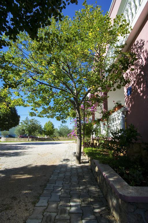 Apartments Zile ستاريغغاد باكلينتسا المظهر الخارجي الصورة