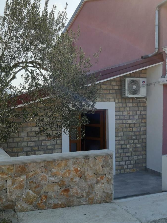 Apartments Zile ستاريغغاد باكلينتسا المظهر الخارجي الصورة