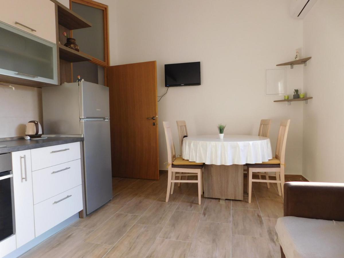 Apartments Zile ستاريغغاد باكلينتسا المظهر الخارجي الصورة